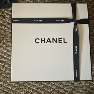 CHANEL empty perfume gift 🎁 box